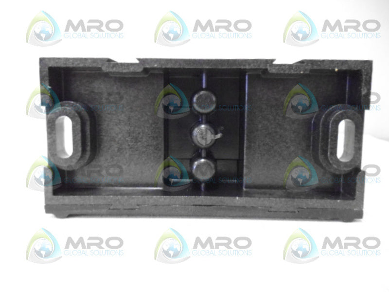 FERRAZ SHAWMUT 69601 FUSE BLOCK NSMP