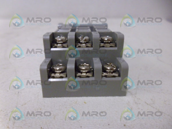 DAYTON 5X853E RELAY SOCKET NSNP