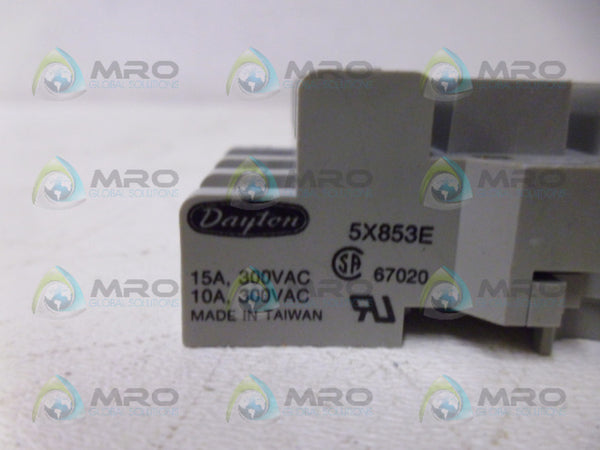 DAYTON 5X853E RELAY SOCKET NSNP
