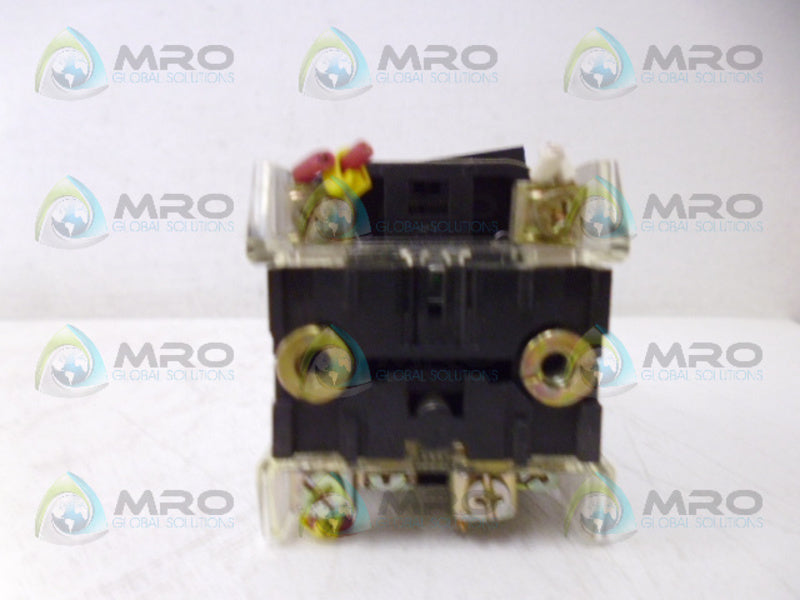 ALLEN BRADLEY 800T-QB10 SER. T PUSH BUTTON *USED*