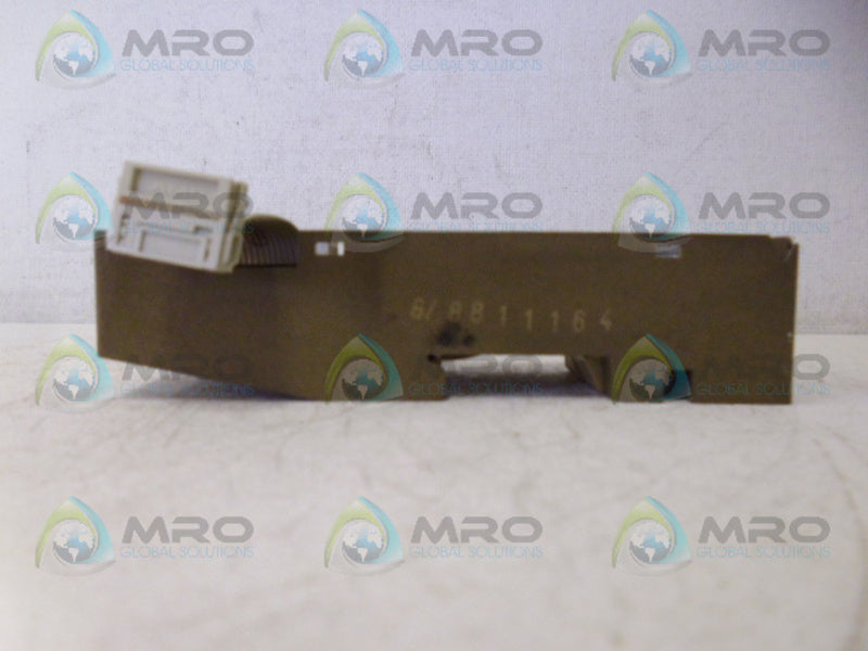 SIEMENS 6ES5316-8MA12 INTERFACE MODULE (AS PICTURED) UNMP