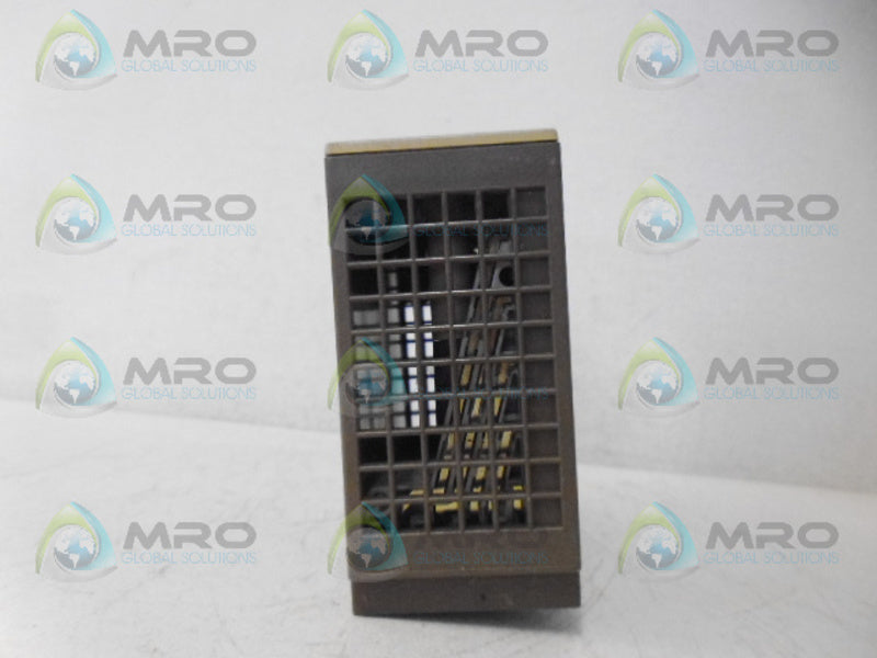 SIEMENS 6ES5433-8MA11 INPUT MODULE UNMP