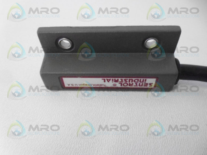 SENTROL 151-4Z-20K GUARD SWITCH  UNMP