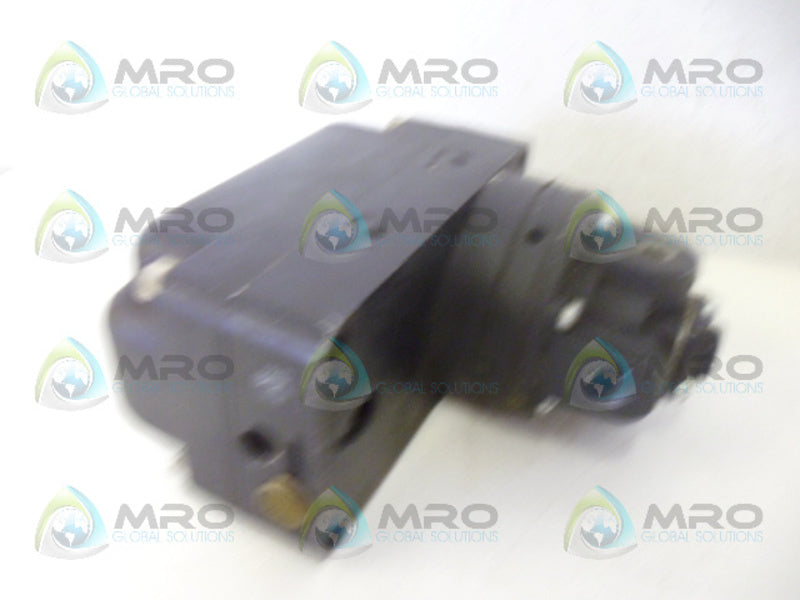 FAIRCHILD T-5220-4 ELECTRIC TO PNEUMATIC TRANSDUCER UNMP