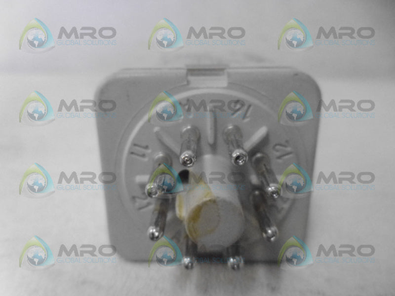 ALLEN BRADLEY 700-HA32A24 SER. A RELAY 24VAC UNMP
