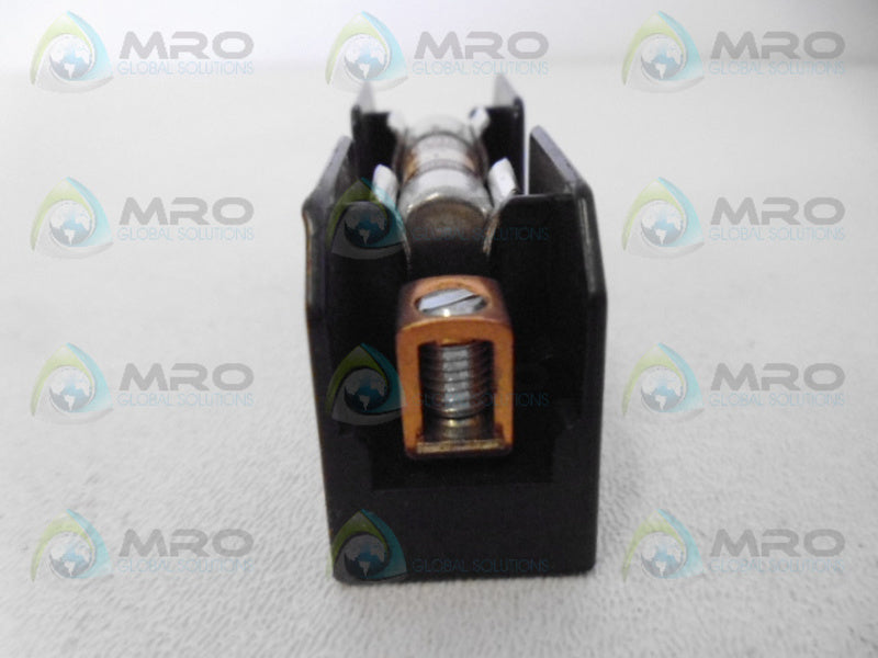 BUSSMAN BM6031B FUSE BLOCK  UNMP
