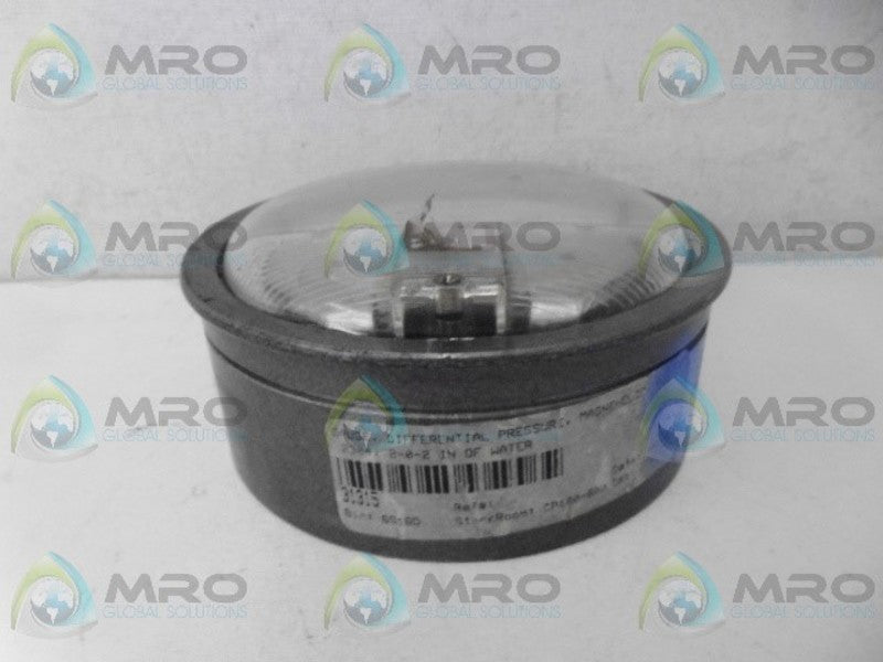DWYER 2304 PRESSURE GUAGE (2-2)  UNMP