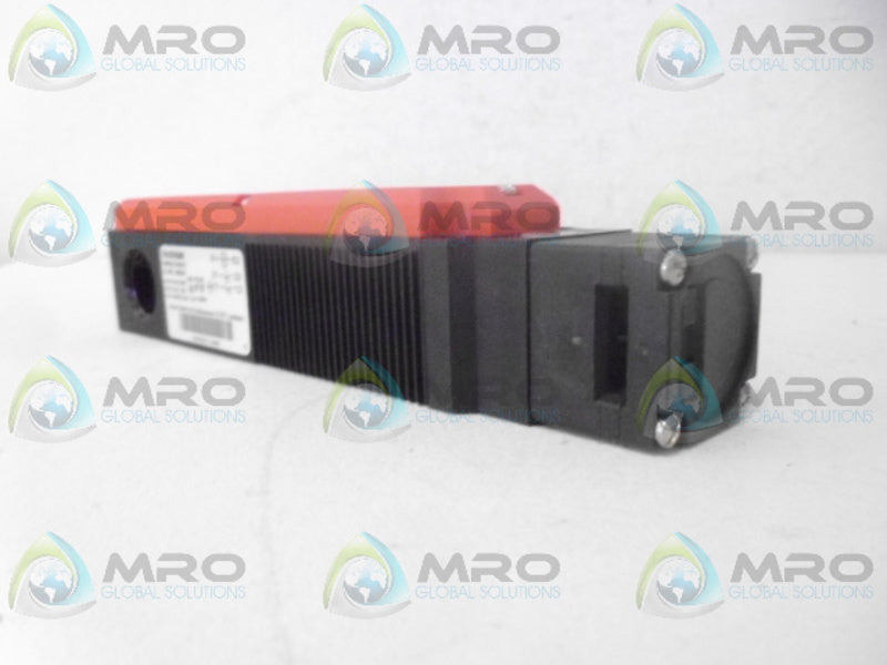EUCHNER TP4-537AO24M SAFETY SWITCH NSMP