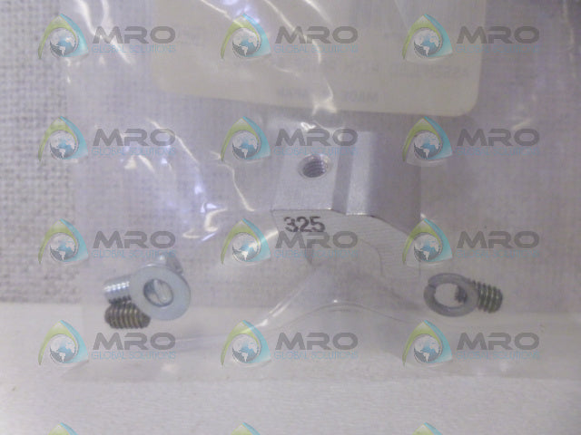 SMC NBT-325 BRACKET MOUNTING ASSEMBLY * NEW IN FACTORY BAG *