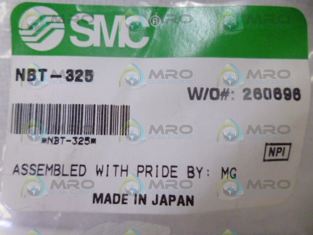 SMC NBT-325 BRACKET MOUNTING ASSEMBLY * NEW IN FACTORY BAG *