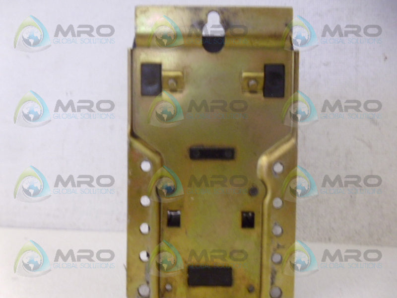 ALLEN BRADLEY 700BR-220 CONTROL RELAY *USED*