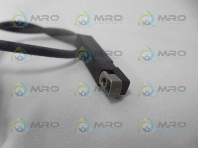 BALLUFF BMF 315K-PS-C-2-SA2-S49-00,2 MAGNETIC SWITCH *NEW NO BOX*