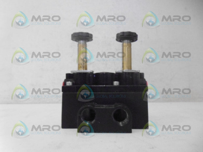 ARO A712SD-12-A-M SOLENOID VALVE *NEW NO BOX*
