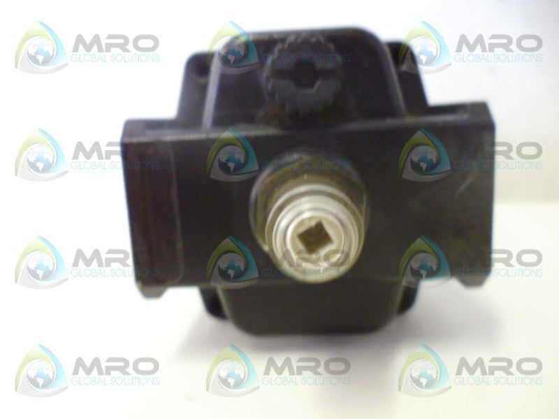 FABCO-AIR FA4-L4P REGULATOR *USED*