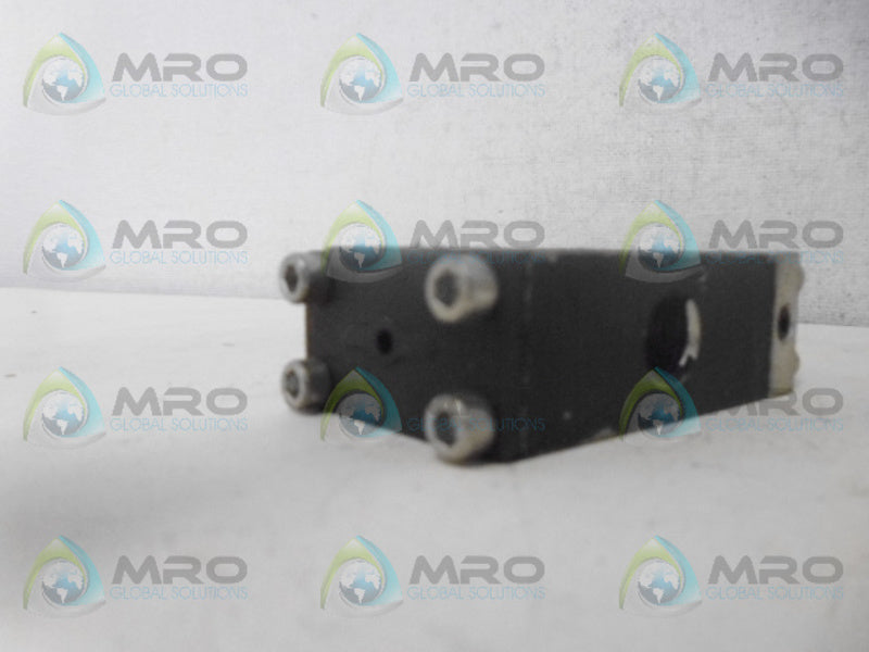 ARO E152HM VALVE (AS PICTURED) *USED*