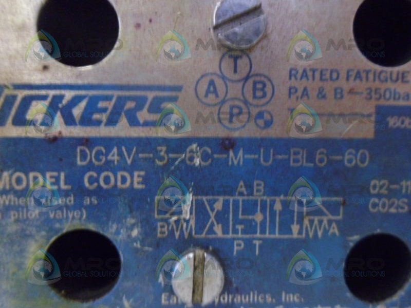 VICKERS DG4V-3-6C-M-U-BL6-60 VALVE (AS PICTURED) UNMP