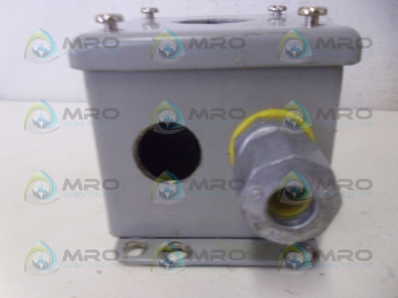 HOFFMAN E1PB PUSHBUTTON ENCLOSURE (AS PICTURED) UNMP