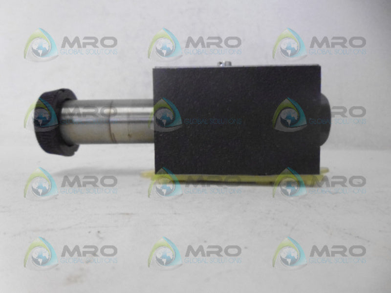 VICKERS DG4V-3-2A-M-U-B6-60 SOLENOID VALVE (AS PICTURED) UNMP