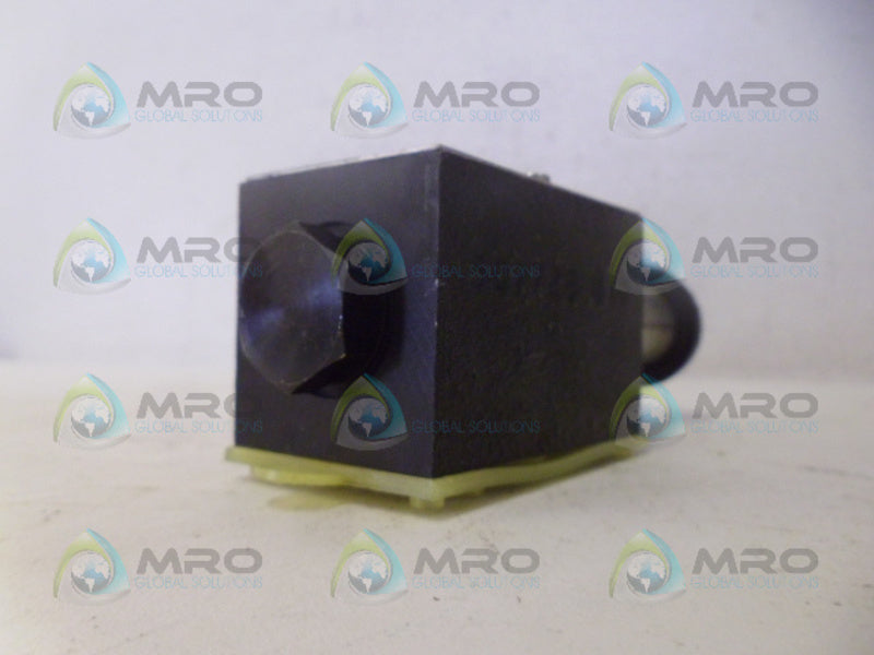 VICKERS DG4V-3-2A-M-U-B6-60 SOLENOID VALVE (AS PICTURED) UNMP