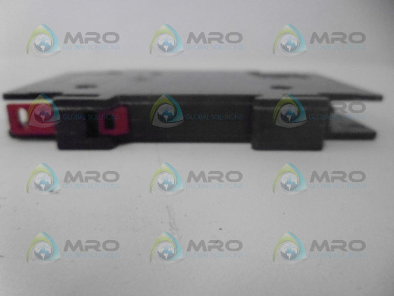 CUTLER HAMMER QCR1015 CIRCUIT BREAKER UNMP