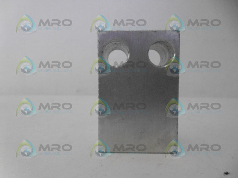 HUSKY 2625002 MANIFOLD NSNP