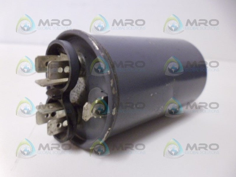 CSC 325P106H37M30P3G CAPACITOR UNMP