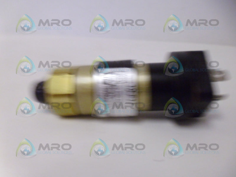 UNITED ELECTRIC 10-F11 PRESSURE SWITCH UNMP