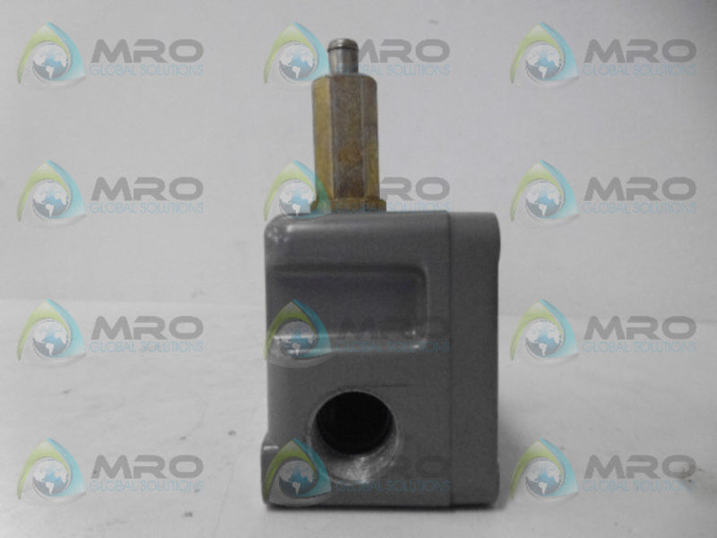 MICRO SWITCH EXH-Q3 ENCLOSED BASIC SWITCH NSNP