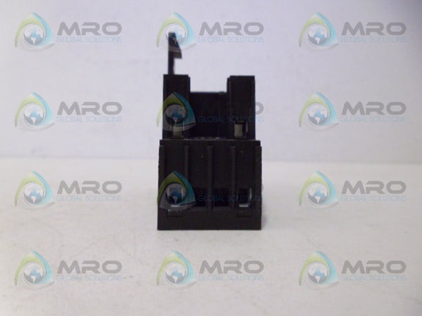 SCHRACK PT78720 RELAY SOCKET NSNP