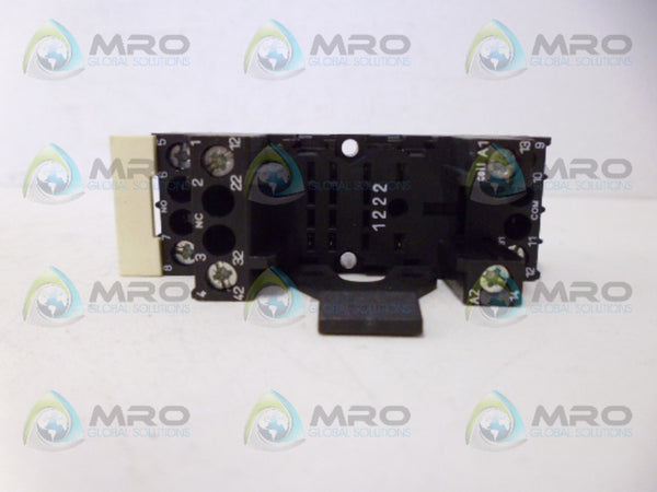 SCHRACK PT78720 RELAY SOCKET NSNP