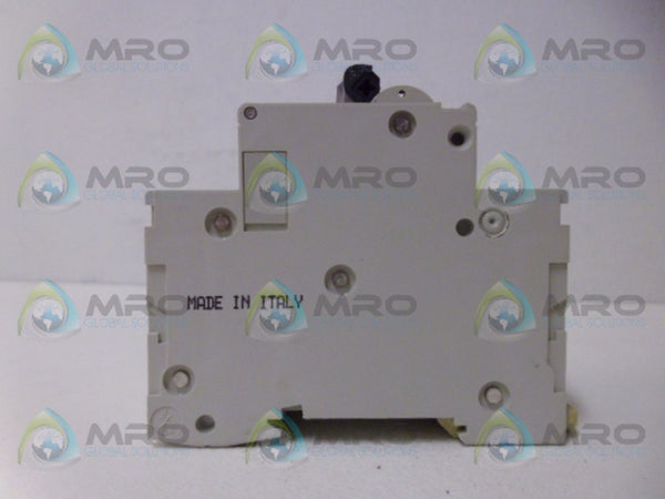 MERLIN GERIN C60H C16 CIRCUIT BREAKER 3P 16A NSNP