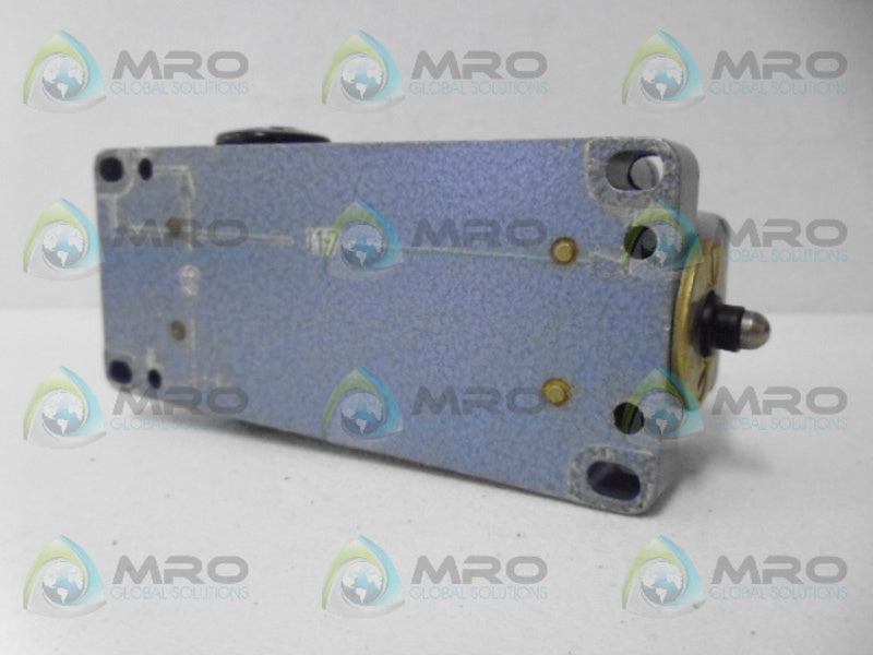 SCHMERSAL TS 017-22Y HEAVY DUTY LIMIT SWITCH NSNP