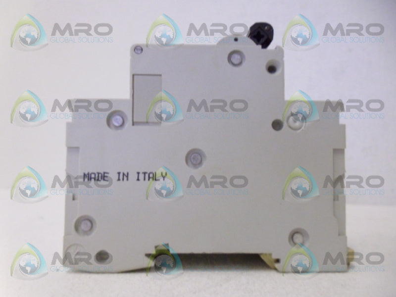 MERLIN GERIN C60H C25 CIRCUIT BREAKER 3P 25A NSNP