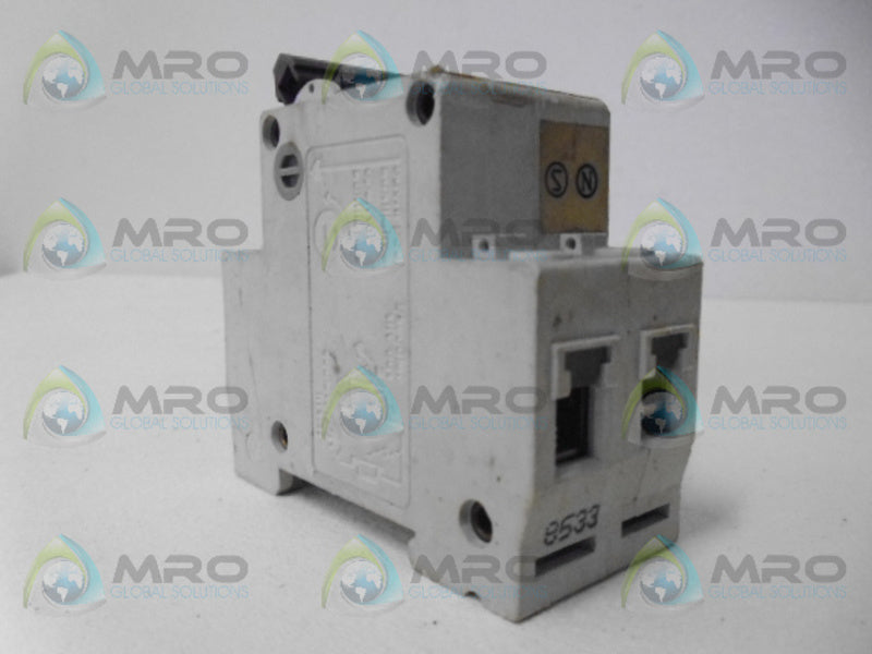 MERLIN GERIN C32N CIRCUIT BREAKER 2P 32A UNMP
