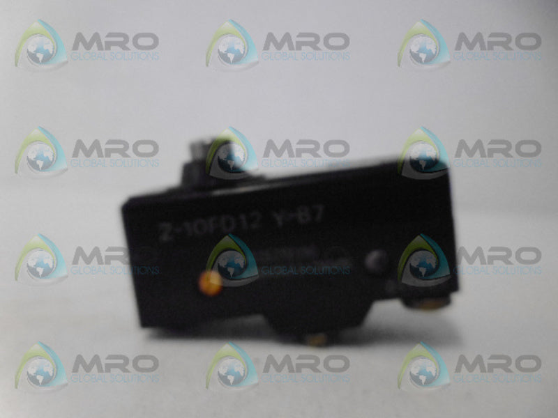 OMRON Z-10FD12Y-B7 SWITCH UNMP