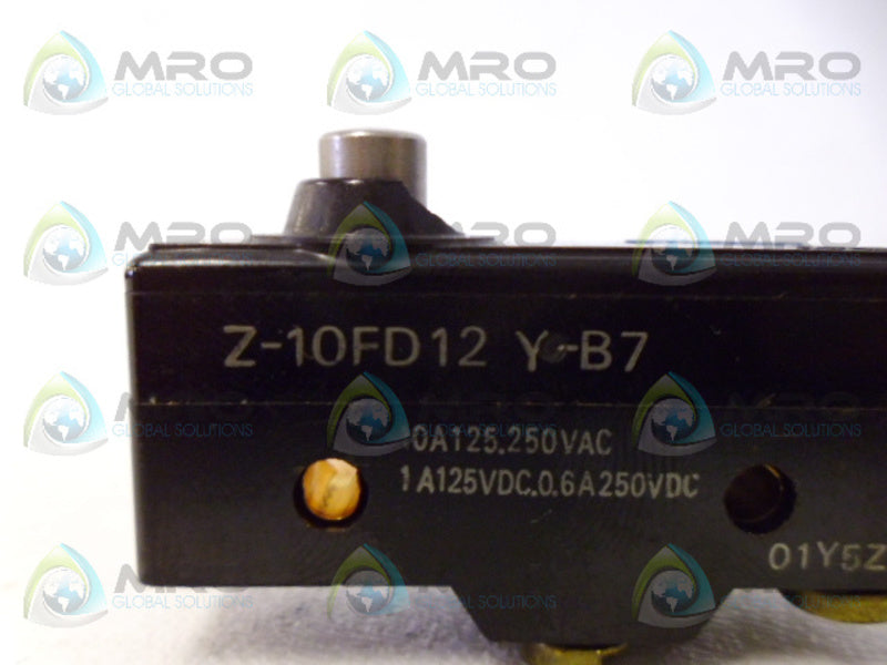 OMRON Z-10FD12Y-B7 SWITCH UNMP