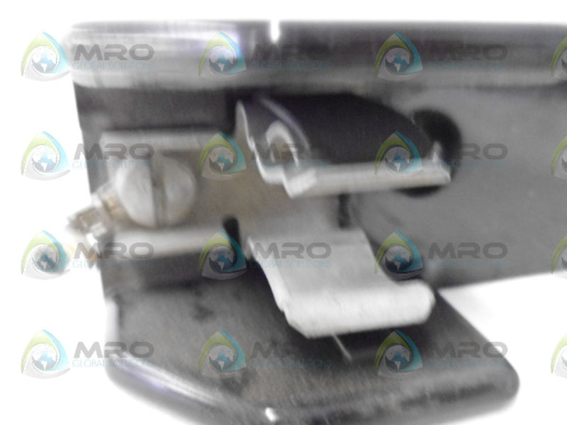 BUSSMAN 581-G FUSE HOLDER UNMP