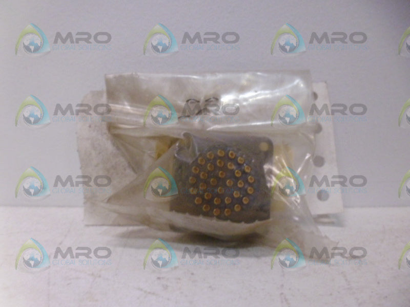 AMPHENOL MS3112E18-32P CONNECTOR NSMP