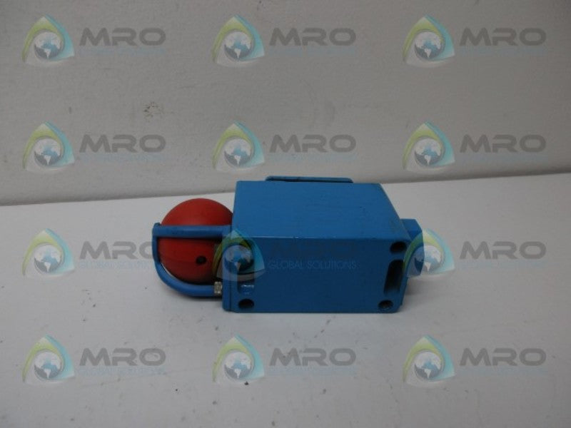 XERCON D0-15 EYE-BALL LIMIT  SWITCH UNMP