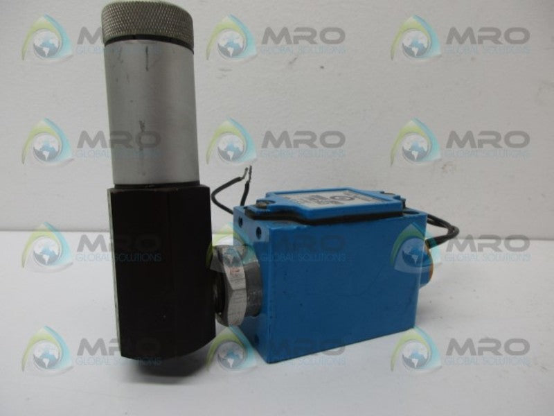 XERCON LS-4 EYE-BALL LIGHT SOURCE UNMP