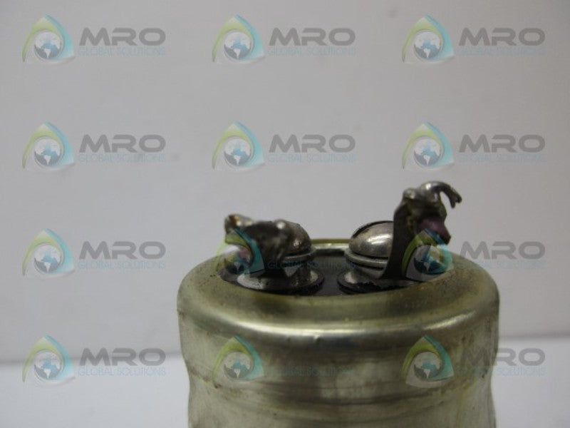 SPRAGUE 640-200DC CAPACITOR UNMP