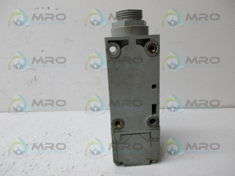 INDUSTRIAL SPARE PART 802PR-LBAK1 PROXIMITY LIMIT SWITCH UNMP