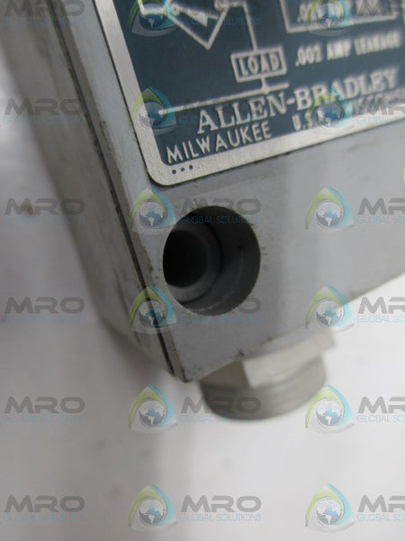 INDUSTRIAL SPARE PART 802PR-LBAE1 SER.D PROXIMITY LIMIT SWITCH UNMP