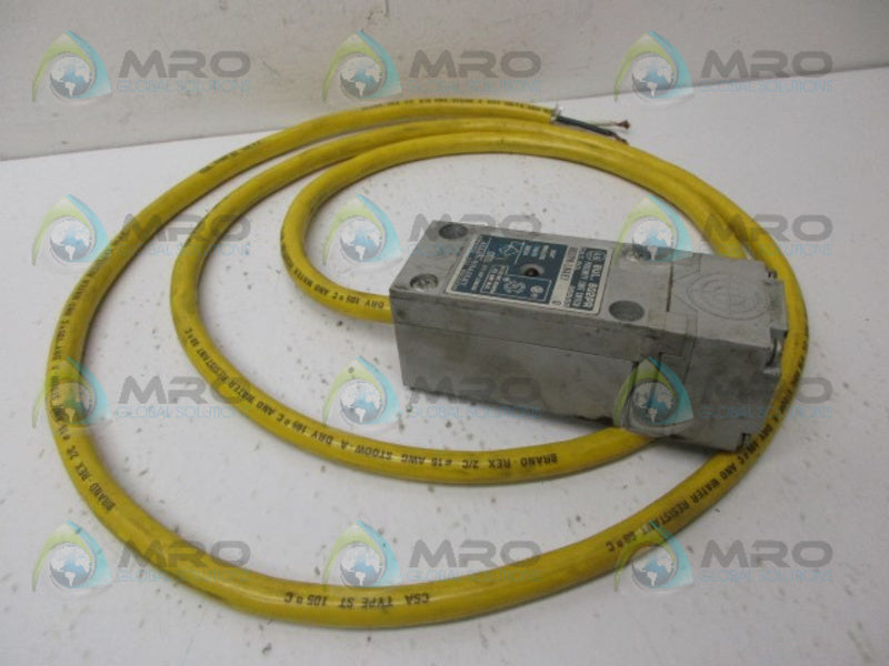INDUSTRIAL SPARE PART 802PR-LBAE1 SER.D LIMIT SWITCH UNMP