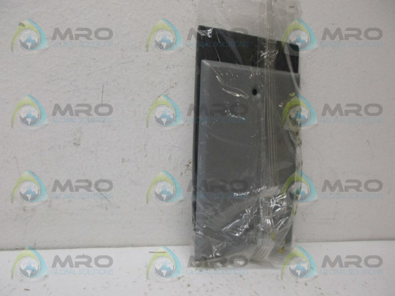 HUBBEL 5173-0 SINGLE GANG COVER NSNP INB ORIGINAL PACKAGE