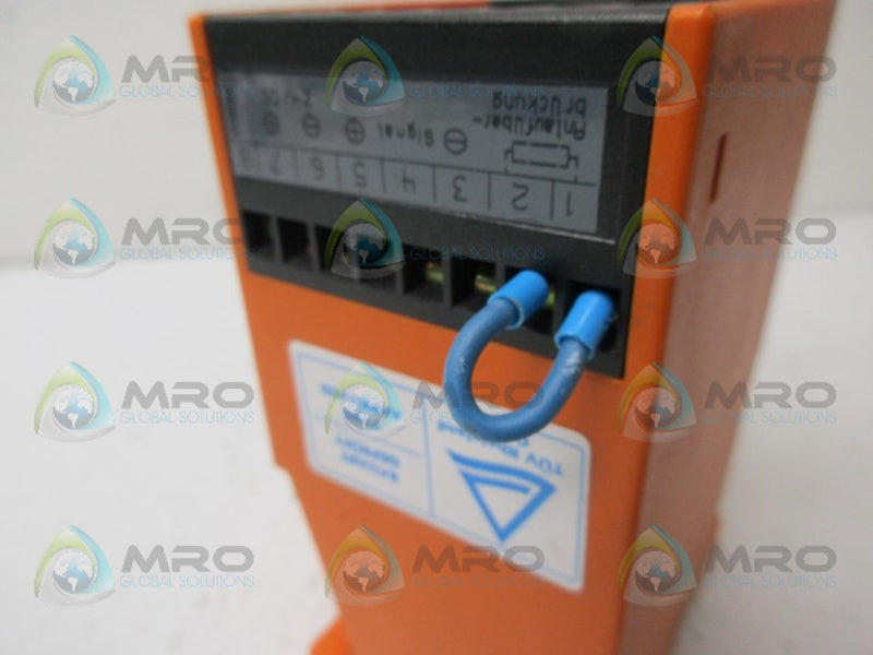 IFM AZ33-B PULSE EVALUATION SYSTEM 230VAC NSNP