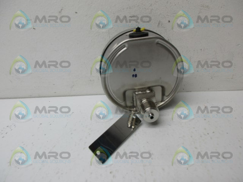 WIKA 073-PI-3301-E PRESSURE GAUGE NSNP