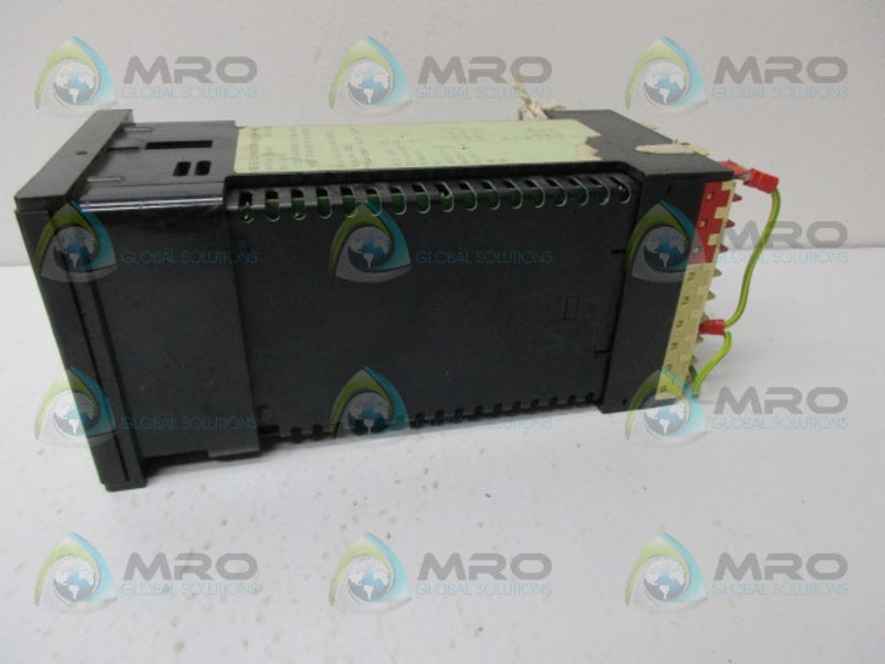 EUROTHERM CONTROLS 818P/TC/RLGC/C4MA20/DBD/T4MA20/ REMOTE UNMP
