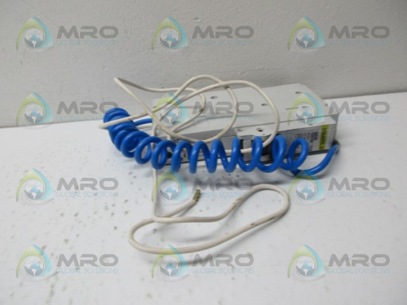 SQUARE D QOE 132C03 C32 CIRCUIT BREAKER UNMP