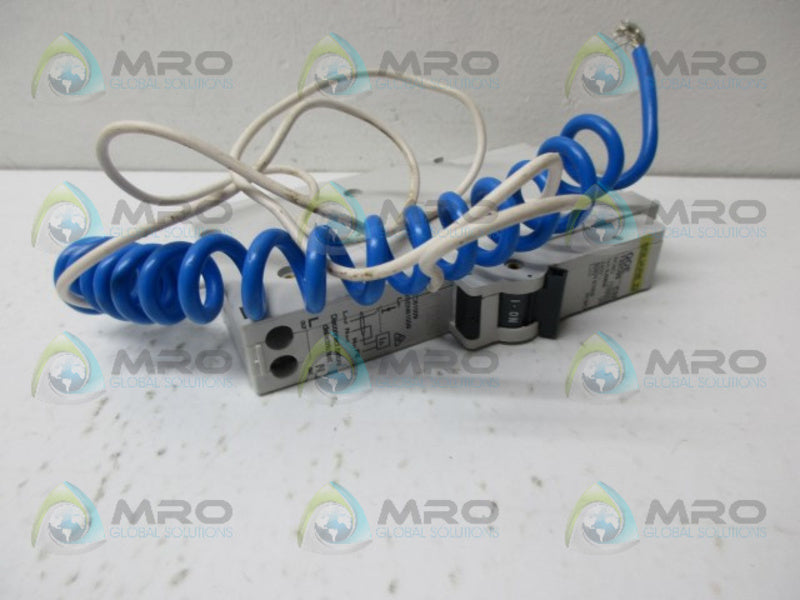 SQUARE D QOE 132C03 C32 CIRCUIT BREAKER UNMP